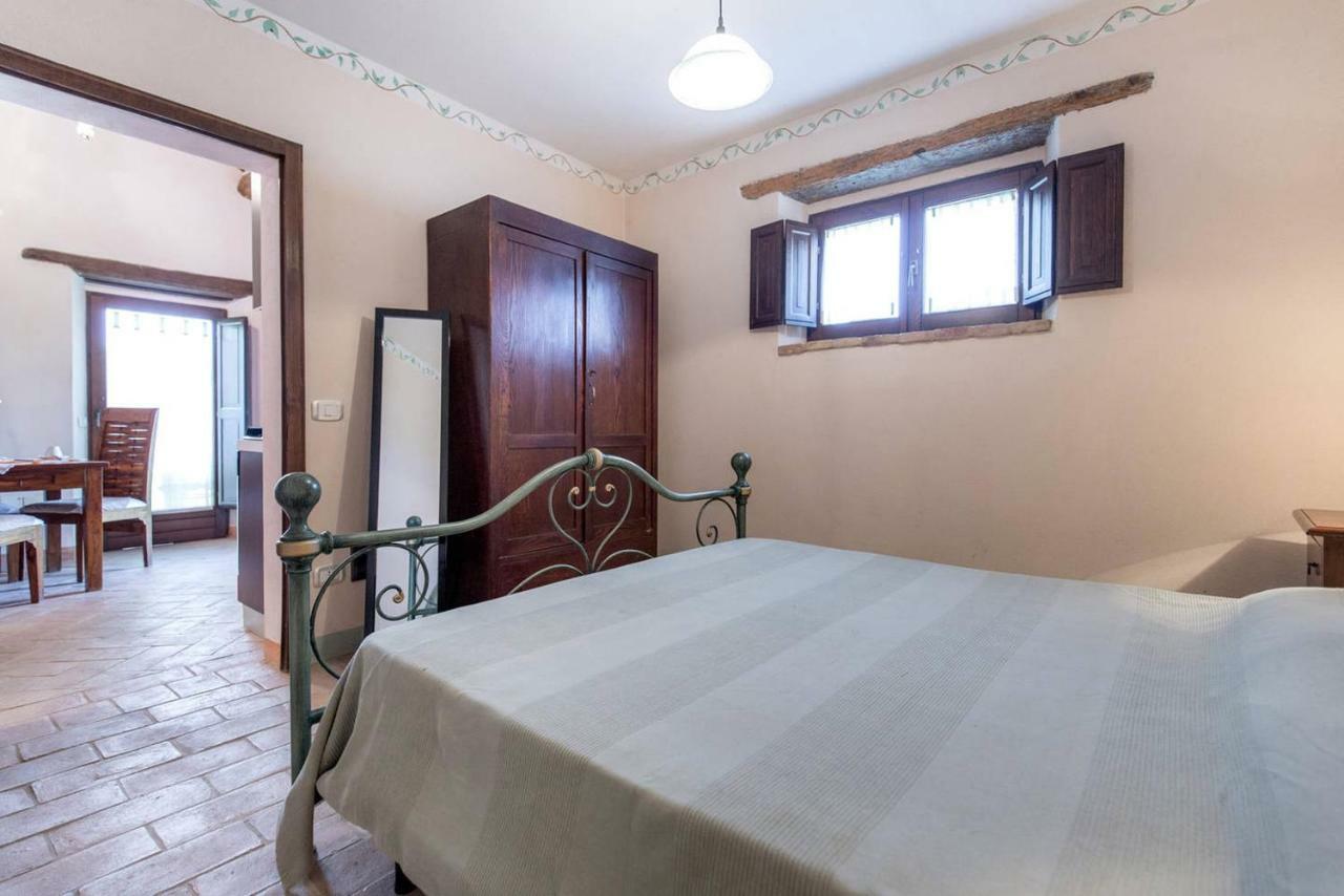 Гостьовий будинок La Casina Degli Olivi Seggiano Екстер'єр фото